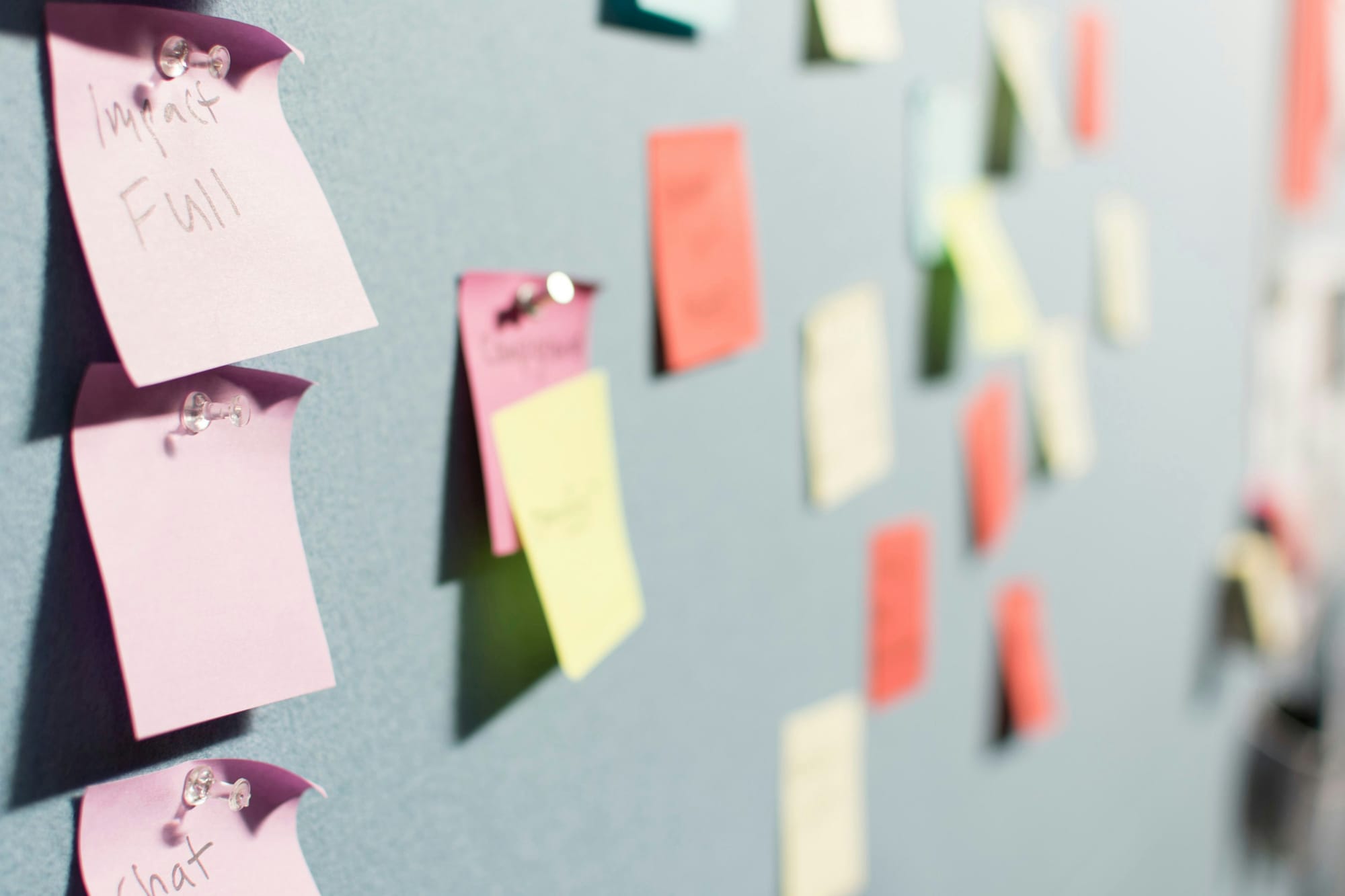 sticky notes on wall for Benefits Of Virtual Reality In Business